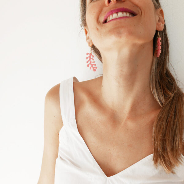 Orecchini pendenti corallo rosa | Gioielli | Bica-Good Morning Design
