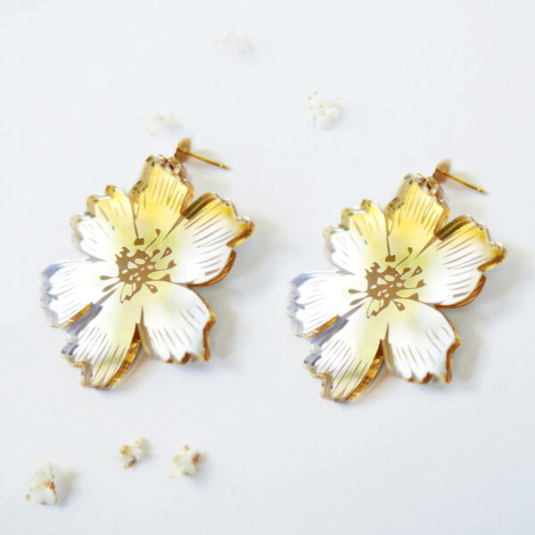 Orecchini pendenti floreali oro | orecchini fiore anemone oro | BiCA-Good Morning Design