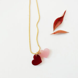 LOVE. COLLANA con cuori | collana girocollo serpentina dorata minimal | Regalo Natale e San Valentino | BiCA-Good Morning Design