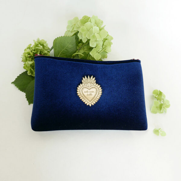 Pochette Chic velluto blu e neoprene con spilla oro | borse fatte a mano in Italia | design italiano | BiCA-Good Morning Design