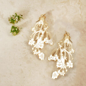 Orecchini floreali Fiori di Campo | specchio oro | illustrazione di Monika Forsberg | BiCA-Good Morning Design