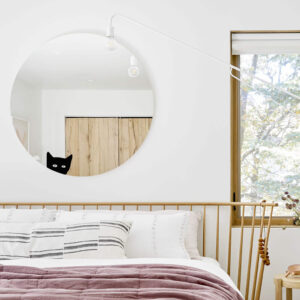 Grande Specchio tondo decorativo con gatto | La chatte | Mirror | Morena Fortino | BiCA - Good Morning Design
