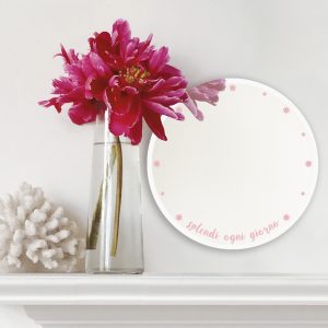 Specchio tondo rosa "Splendi" a sostegno per la lotta tumore al seno | BiCA Good Morning Design
