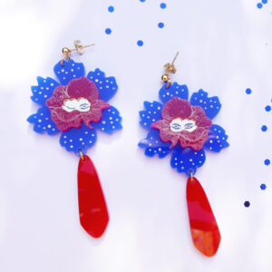 Orecchini pendenti grandi, Regina dei fiori, blu e fucsia | gioielli artistici floreali | made in Italy| BiCA Good Morning Design