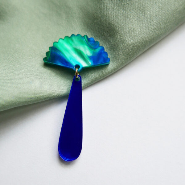 spilla VENTAGLIO, minimal, geometrica, blu e verde | gioielli artistici, originali | made in Italy | BiCA Good Morning Design